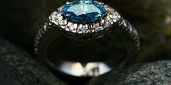 ring with topaz stone