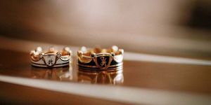 wedding rings with enamel