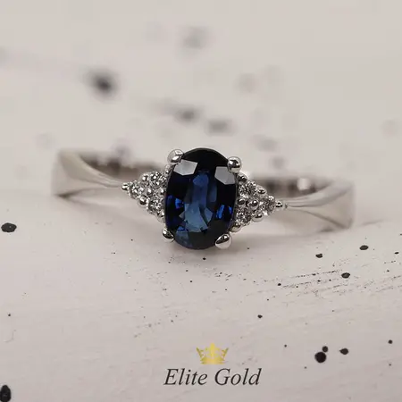 Kate engagement ring with sapphire
