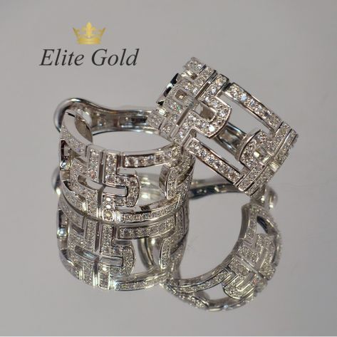 серьги в стиле bvlgari parentesi с камнями в белом золоте