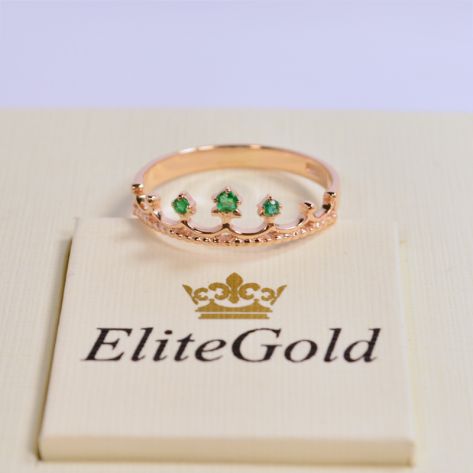 недорогое кольцо корона с зелеными камнями