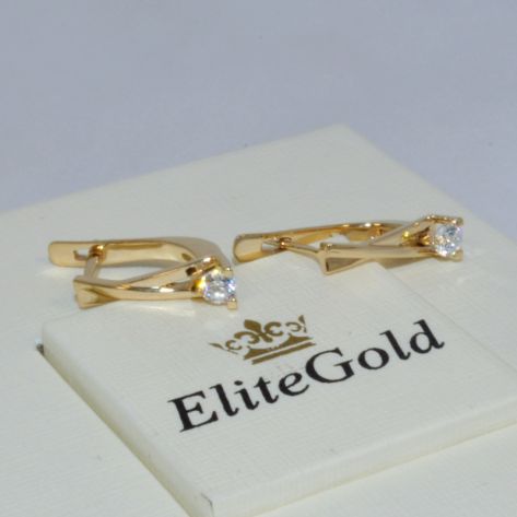 женские дизайнерские серьги аккуратные с камнями в лимонном золоте с бриллиантами