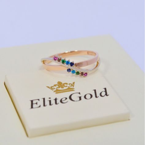 женское фигуристое кольцо с разноцветными фианитами