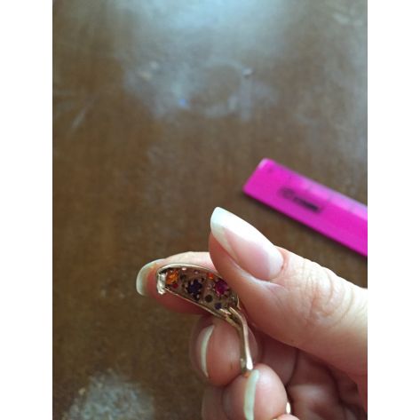 серьги бочонки с камнями с обратной стороны