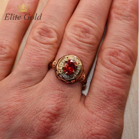 перстень Desert Sands на руке