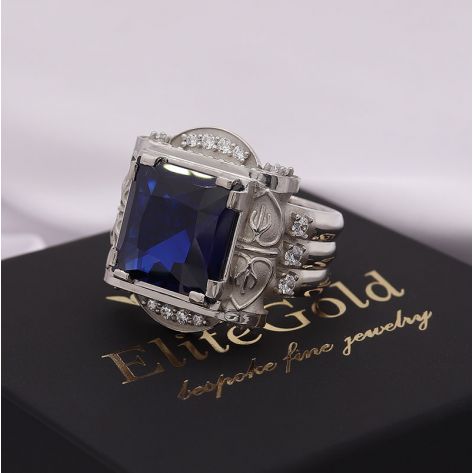 мужской перстень Imperial Glory в красном и белом золоте с синим камнем