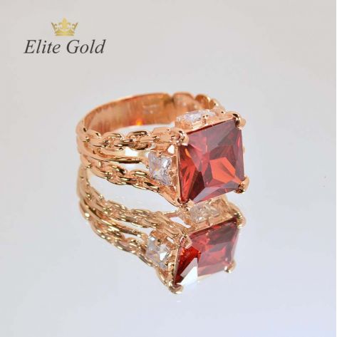 перстень Fatum с красным камнем в центре