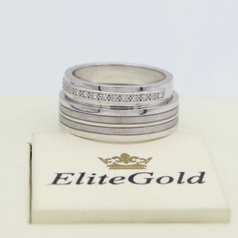 кольца Anemone в белом золоте с матированием