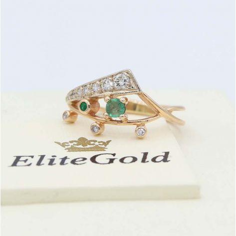 кольцо с изумрудами и бриллиантами