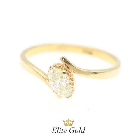 кольцо Lily в лимонном золоте с бриллиантом