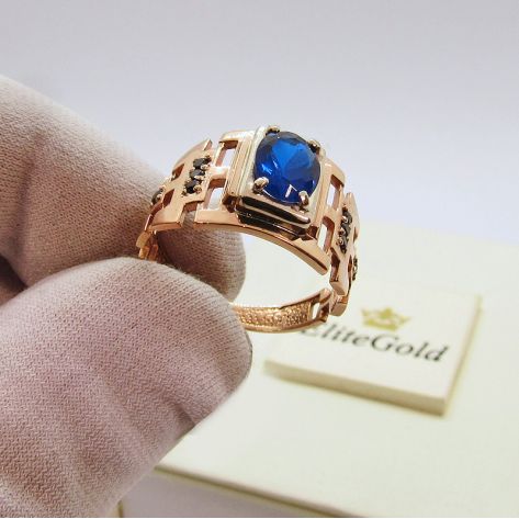 Дизайнерское мужское кольцо Parlamenter в красном золоте с камнями