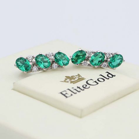 серьги Enola в белом золоте с гидротермальными изумрудами