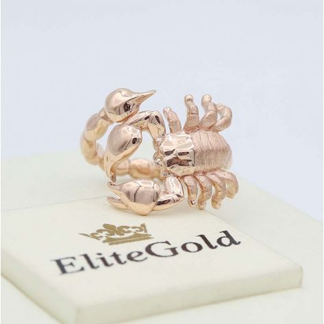 золотое кольцо Скорпион фото