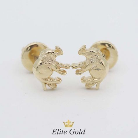 в лимонном золоте