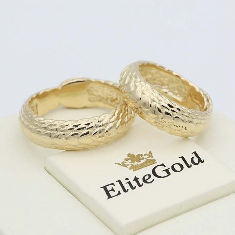 в лимонном золоте с бриллиантами