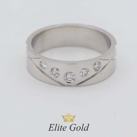 в белом золоте с бриллиантами