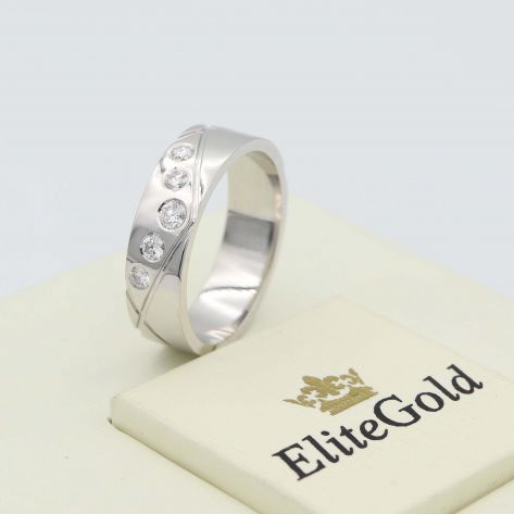 в белом золоте с бриллиантами