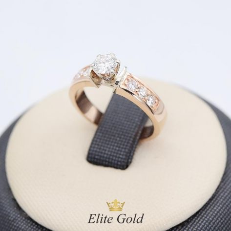 кольцо Remi - на фото в красном и белом золоте