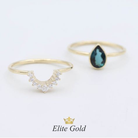 в лимонном золоте с бриллиантами и топазом