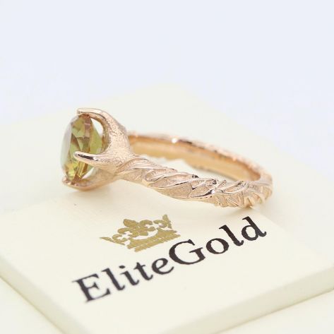 в красном золоте с султанитом