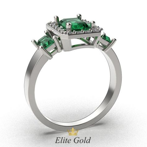 кольцо в белом золоте с изумрудами