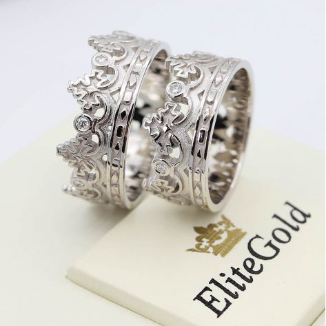 кольца обручальные корона с камнями