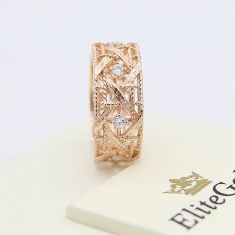 кольцо в стиле бренда Диор в красном золоте 585