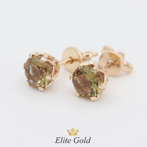 серьги-гвоздики в красном золоте с султанитами