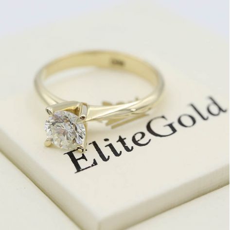 кольцо Jewel с крупным камнем в лимонном золоте