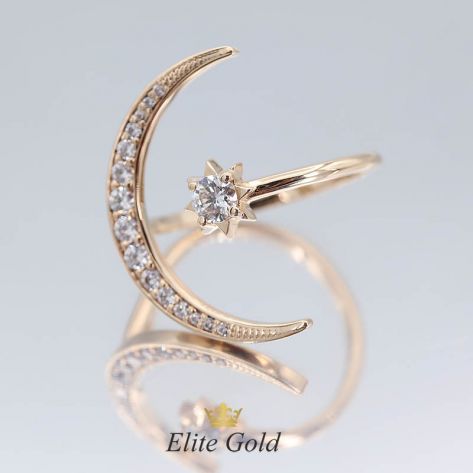 кольцо Selene в виде полумесяца и звезды в белом золоте