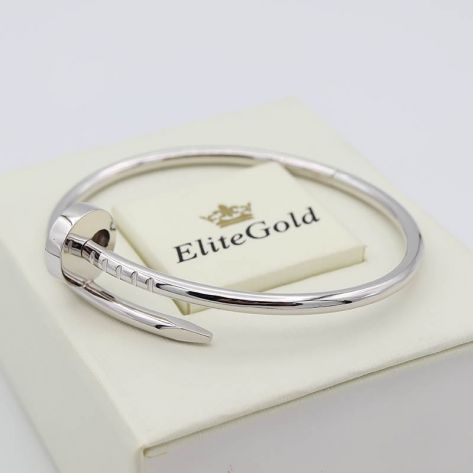 браслет в стиле cartieк в белом золоте