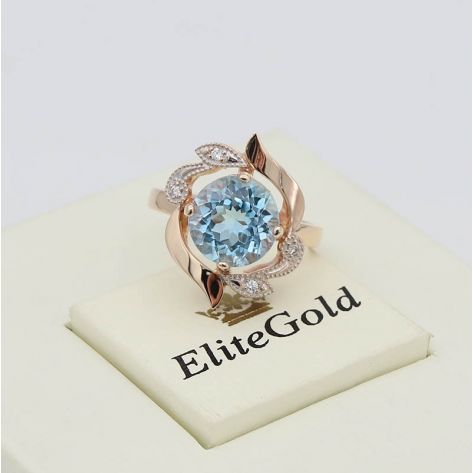 Авторское женское кольцо Arta с крупным камнем в центре