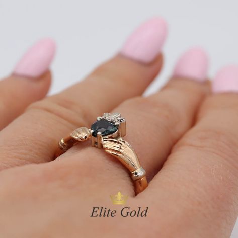 Авторское кладдахское кольцо Red Heart Petite