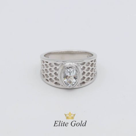 в белом золоте с бериллом