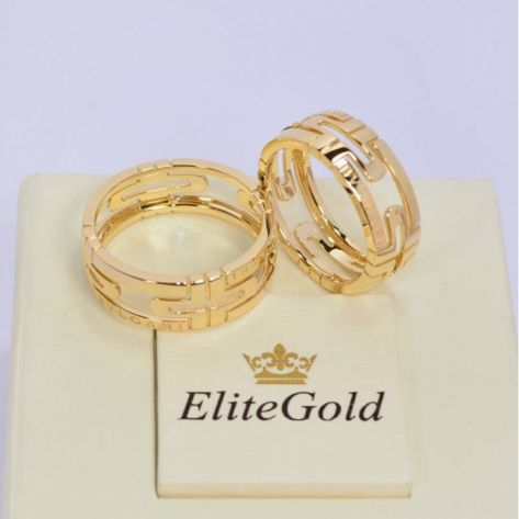 Авторские обручальные кольца в стиле бренда