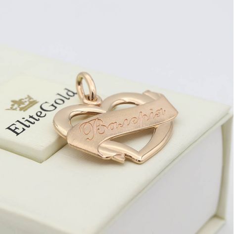 Авторская подвеска в форме сердца с именем в центре