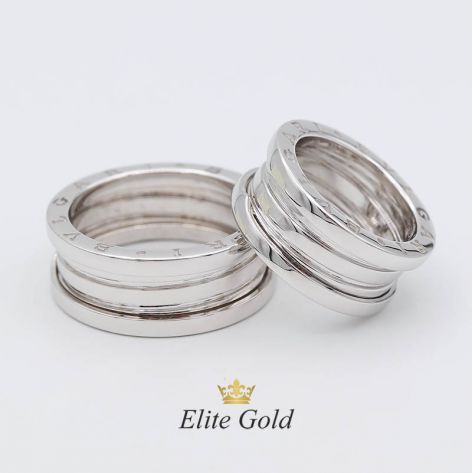 из белого золота без камней на 3 спирали