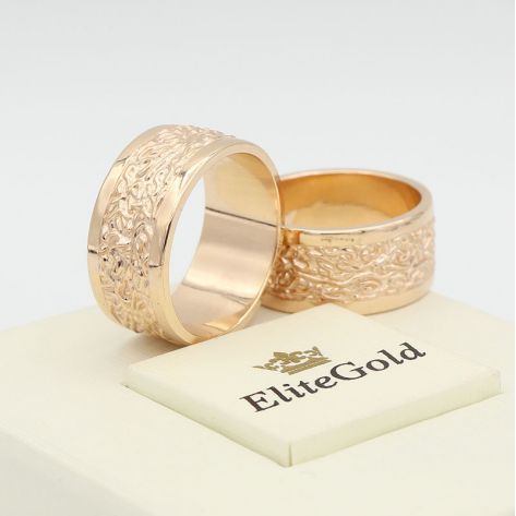 в красном золоте без камней