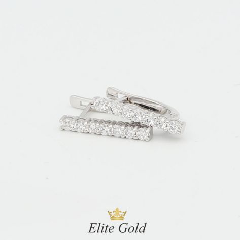 серьги Sachet с дорожкой камней в белом золоте