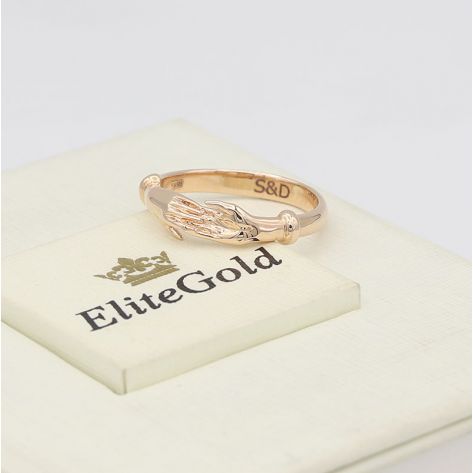 кольцо в виде ладоней в красном золоте