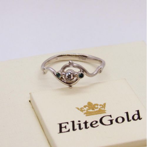 кольцо с цветными бриллиантами в белом золоте 585