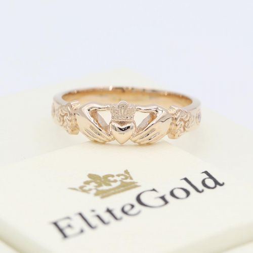 женское кольцо в красном золоте с бриллиантами