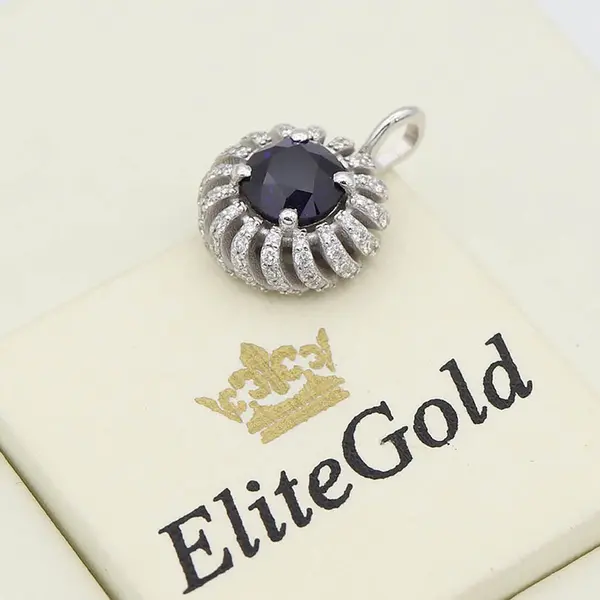 Bespoke exclusive Vortex pendant with halo