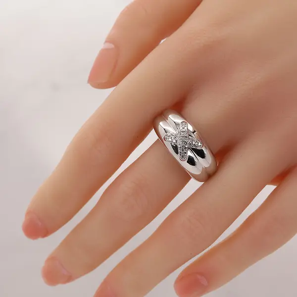 Exclusive Sharlene ring, 4 image