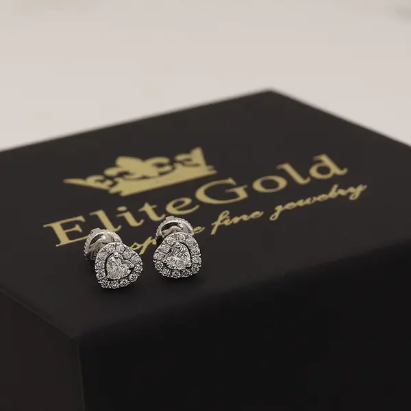 Aura studs with heart-shaped diamonds, 6 image