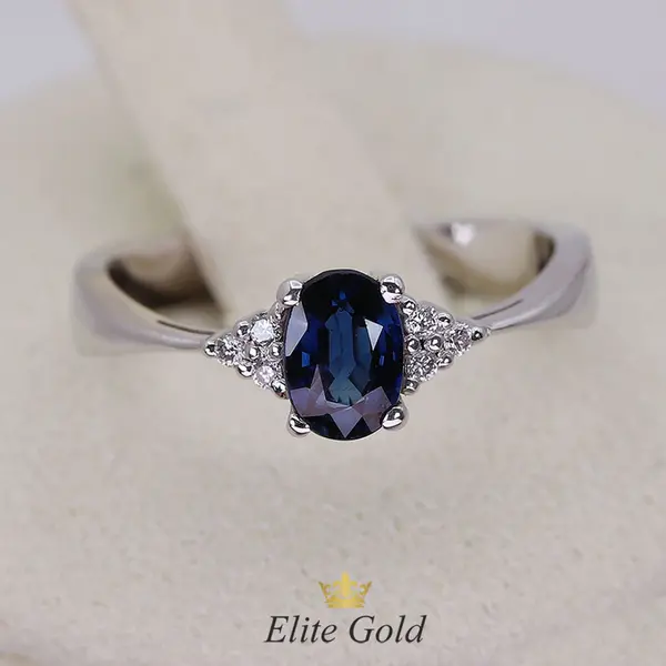 Kate engagement ring with sapphire, 2 image