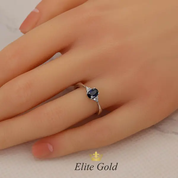 Kate engagement ring with sapphire, 4 image