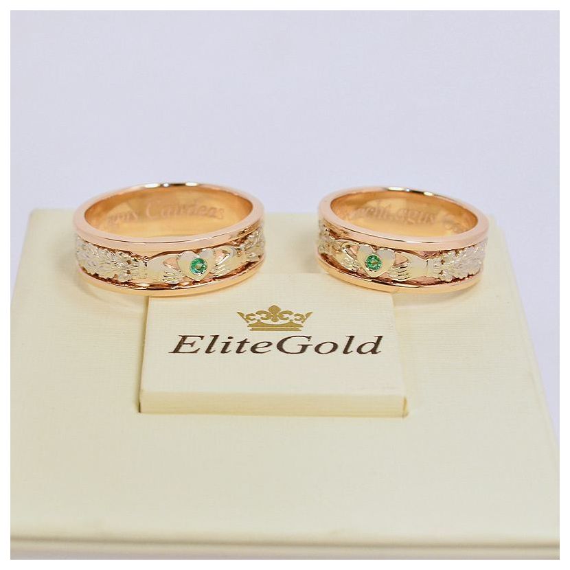 обручальные кольца ирландские в красном и белом золоте с зелеными камнями