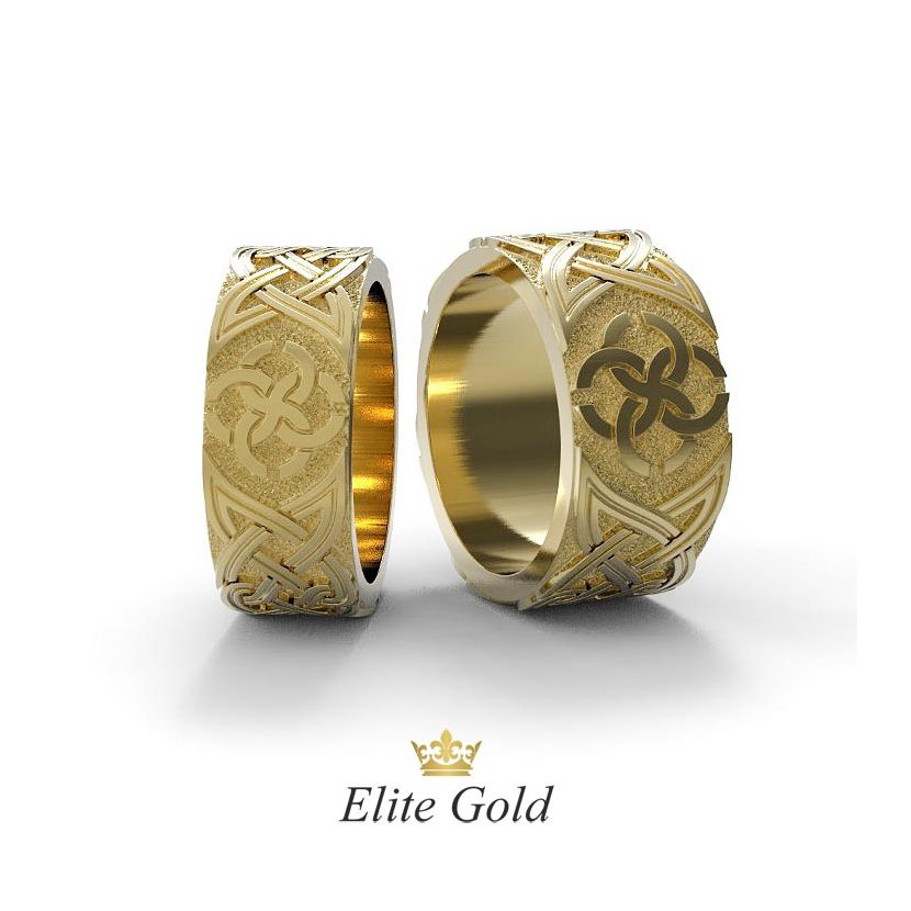 обручальные кольца с орнаментом Свадебник в лимонном золоте