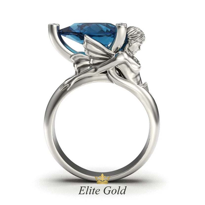 перстень с русалкой и большим синим камнем